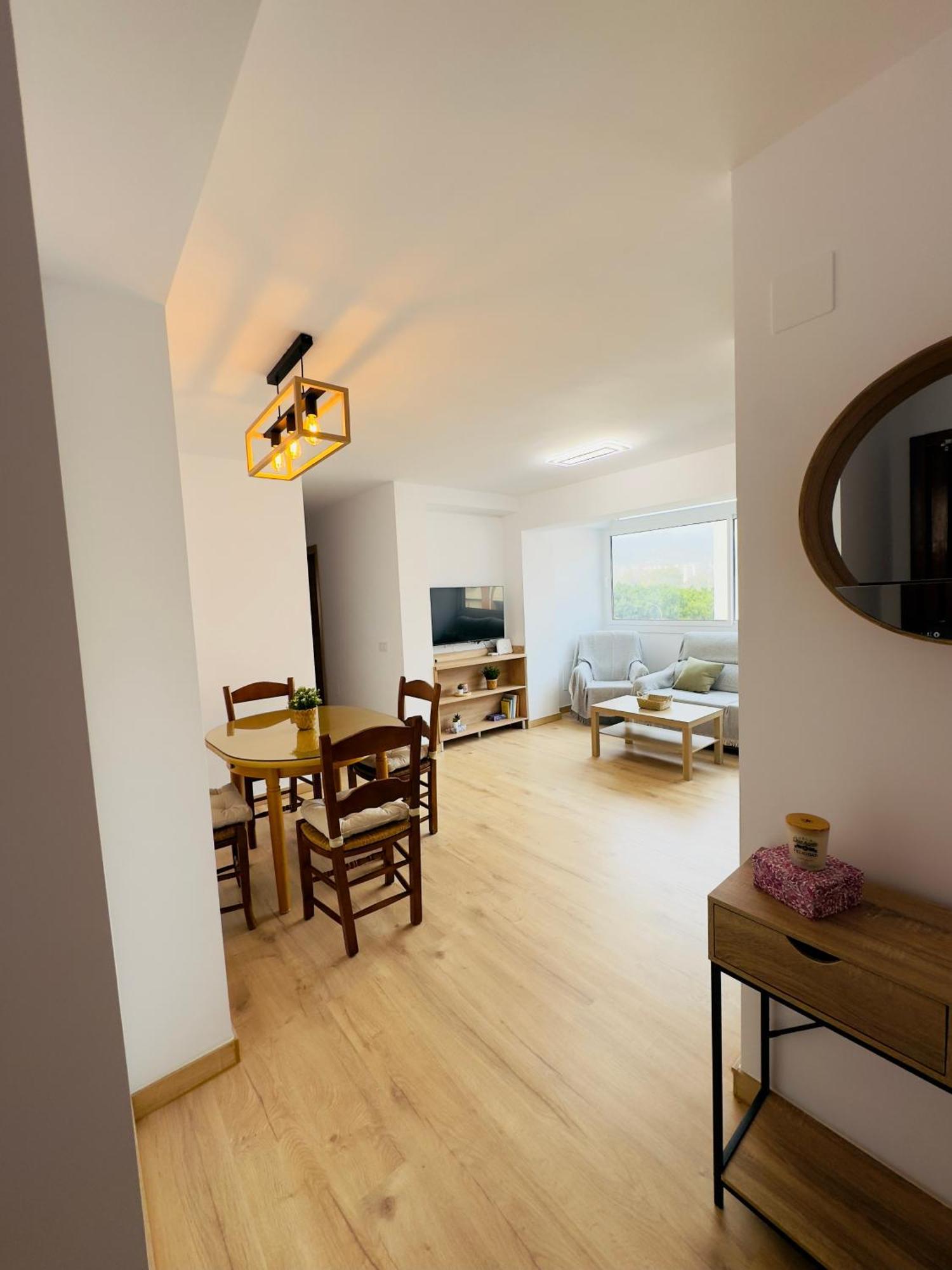 Apartamento El Lugar Malaga Bagian luar foto